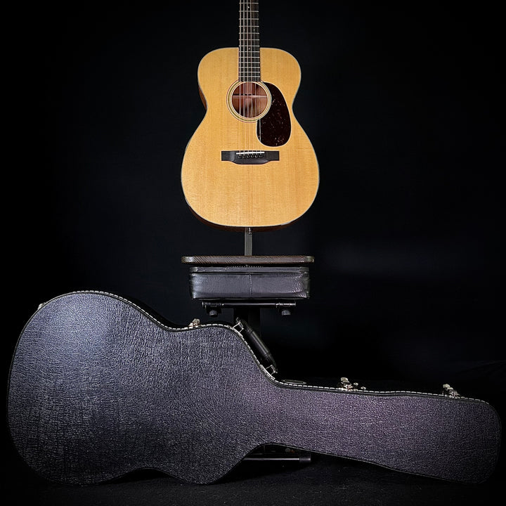 Martin 00-18