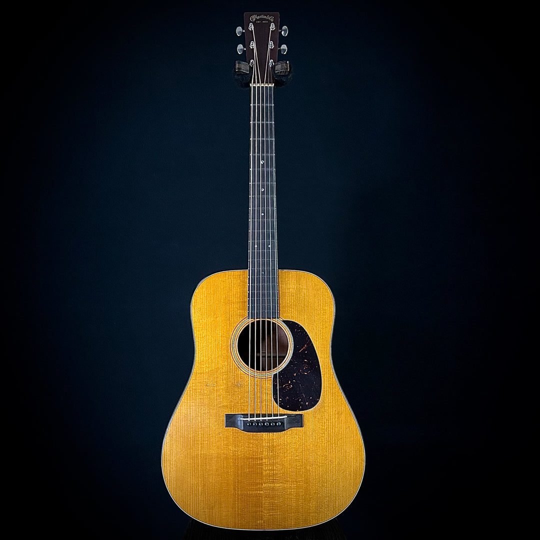 Martin D-18 Authentic 1937 - Aged