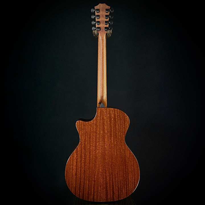 Taylor MV Custom Baritone-8 - Grand Auditorium