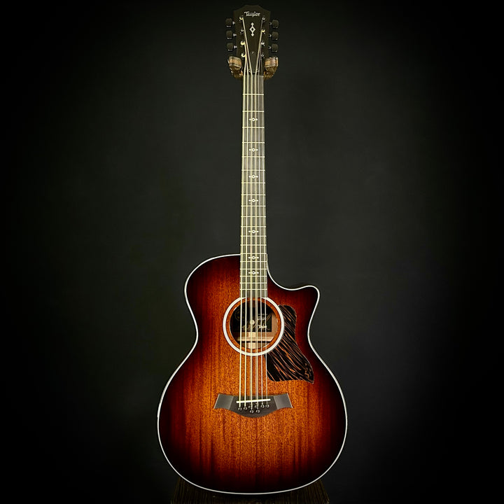 Taylor MV Custom Baritone-8 - Grand Auditorium