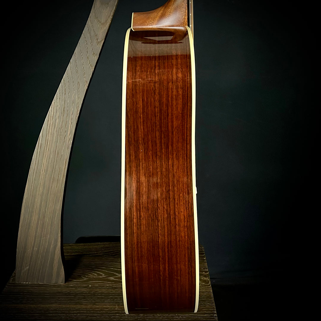 Martin D-28