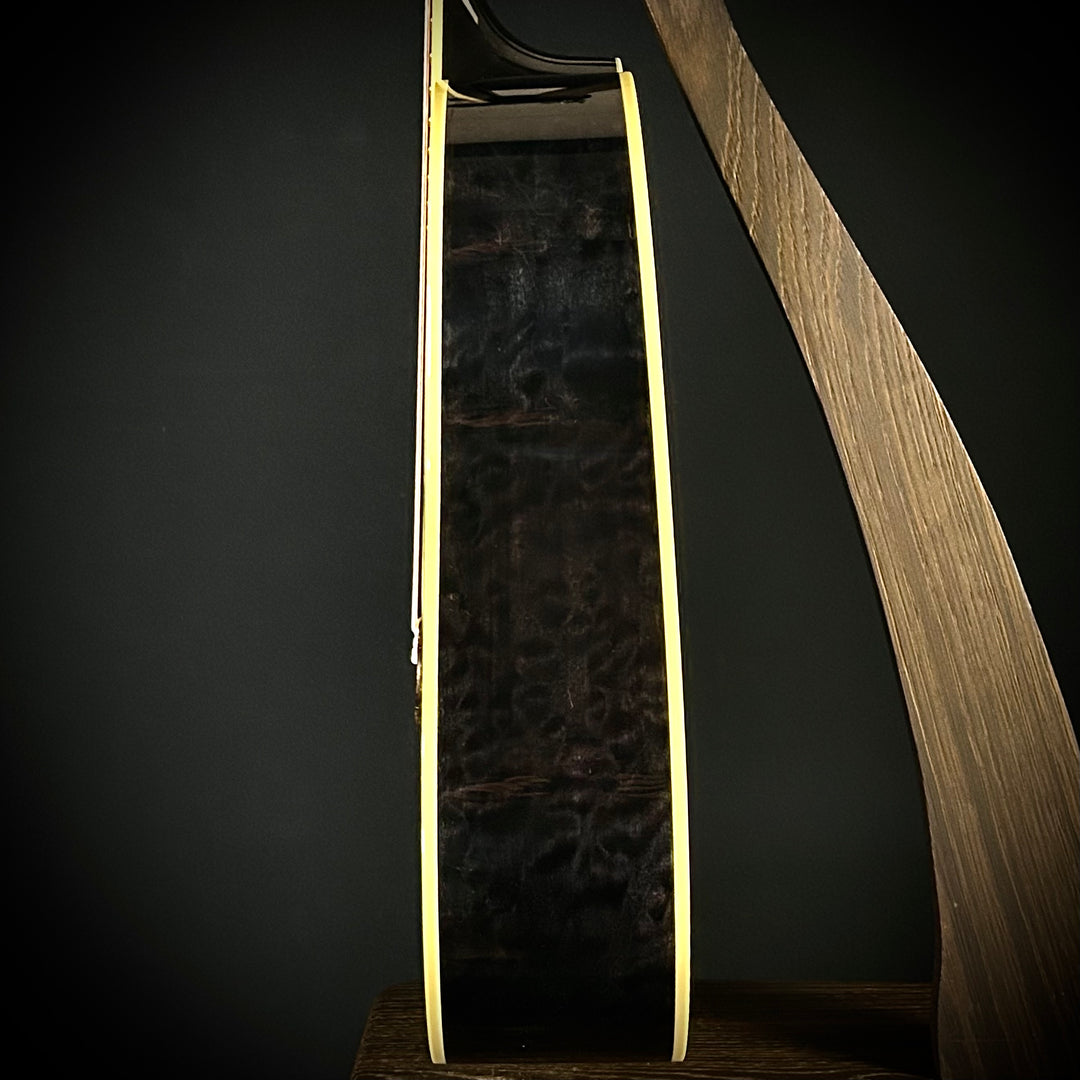 Gibson MV Custom Dove - Trans Black