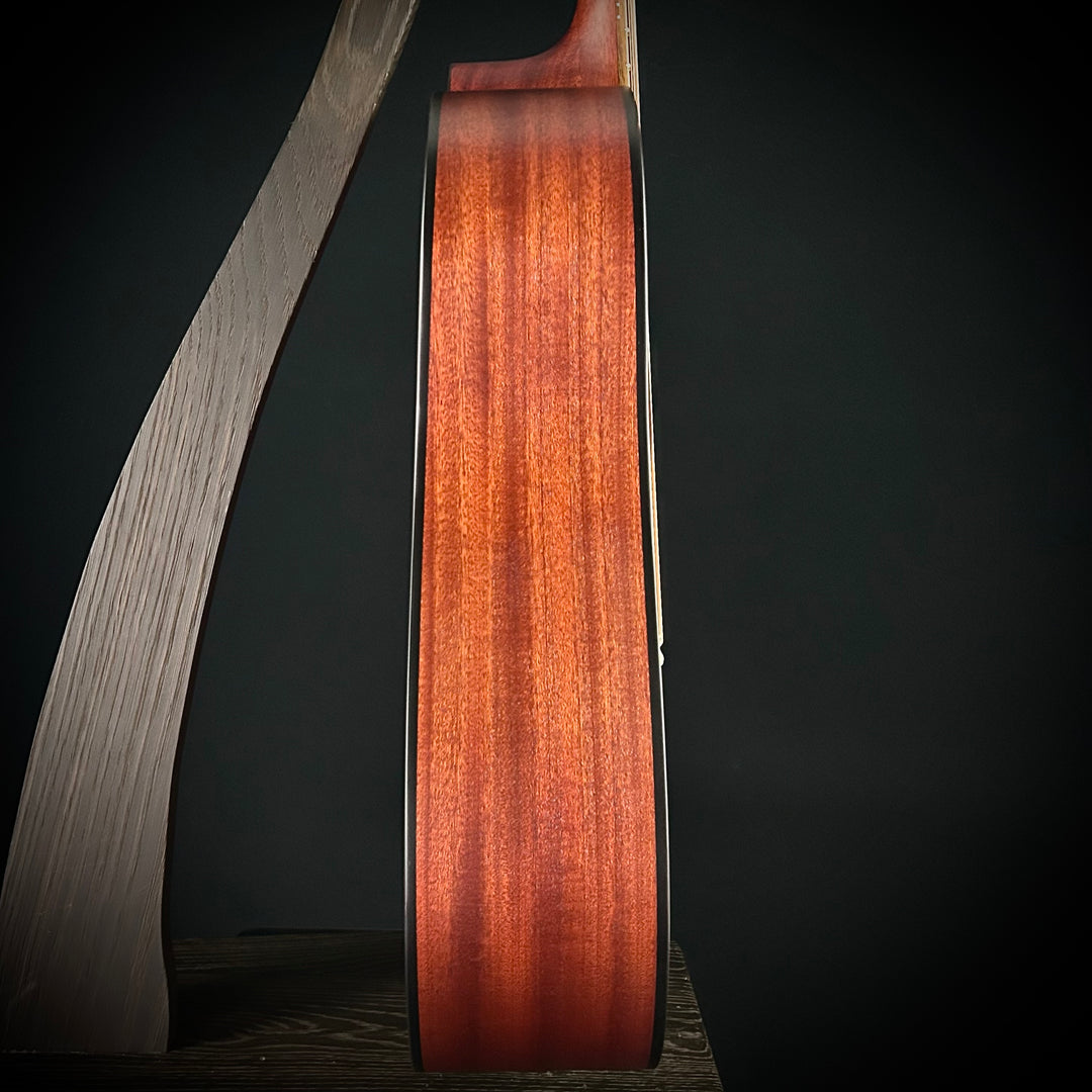 Eastman PCH1 - Dreadnought