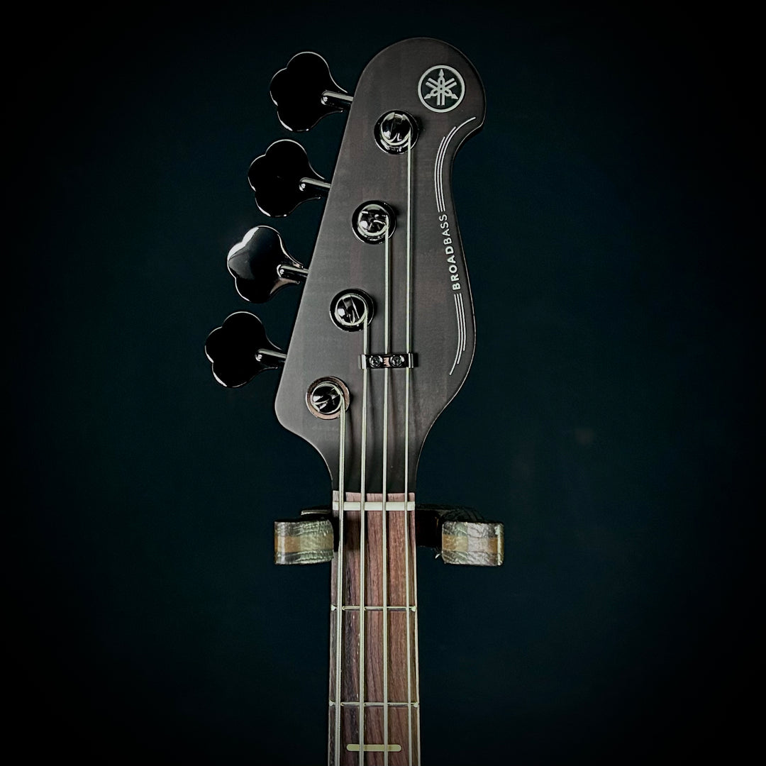 Yamaha Broadbass BB734