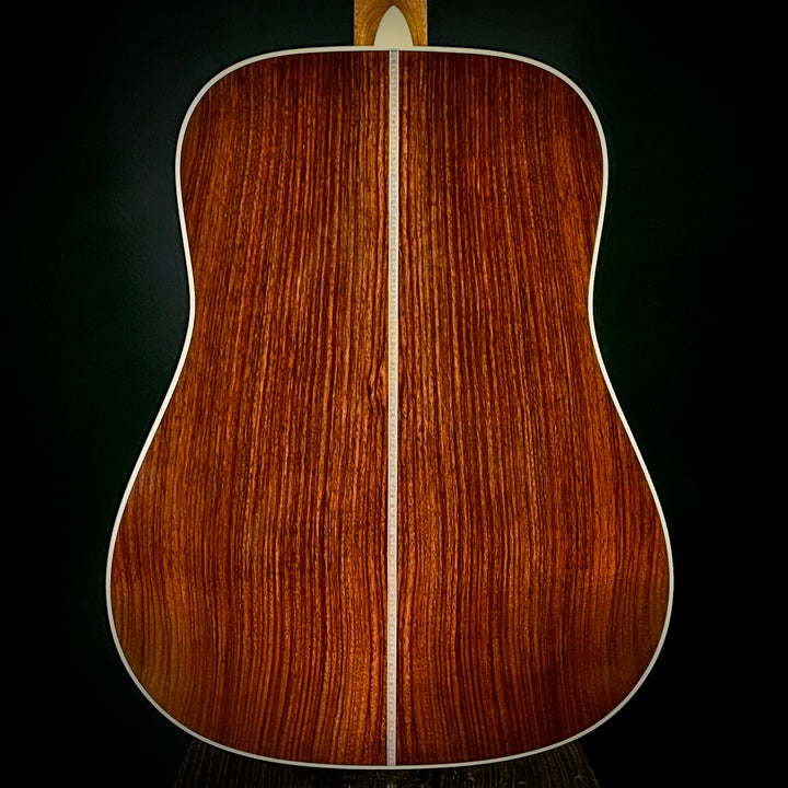 Martin D-28 - Billy Strings