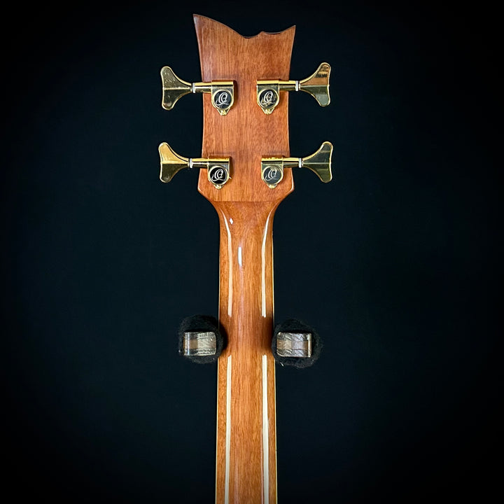 Ortega D8CE 4-String bass