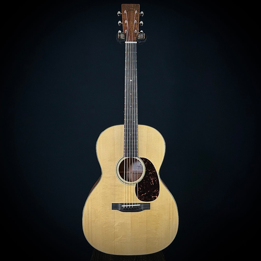 Martin CS 18 Style 000, 12-Fret - Beeswing Figured Mahogany