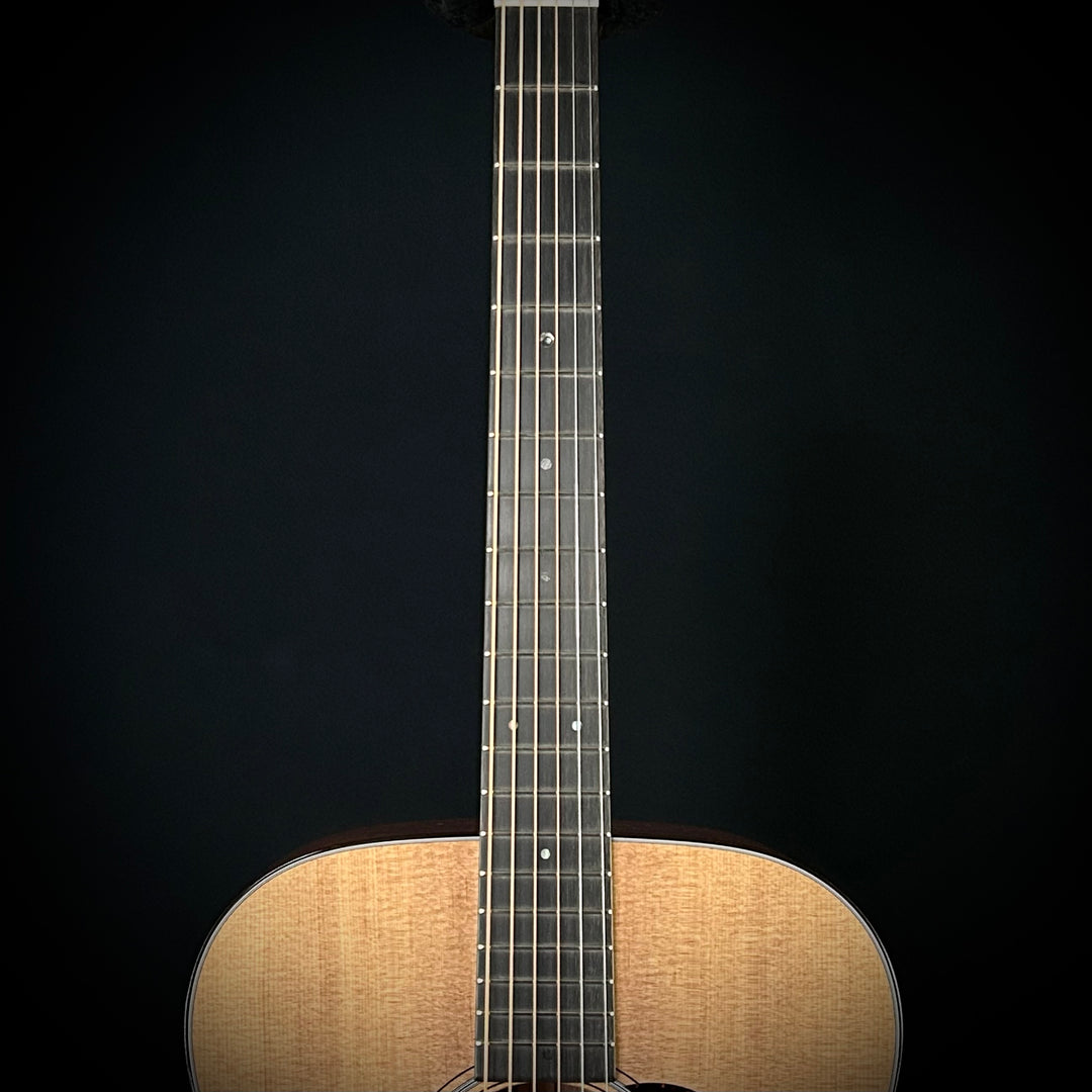 Martin Music Villa CS 18 Style, Jumbo - VTS Sitka
