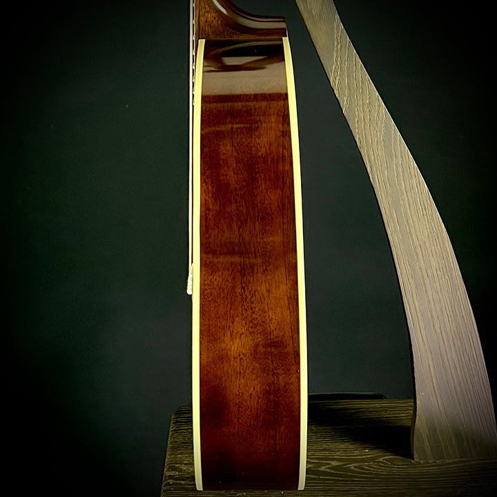 Epiphone 1942 Banner J-45
