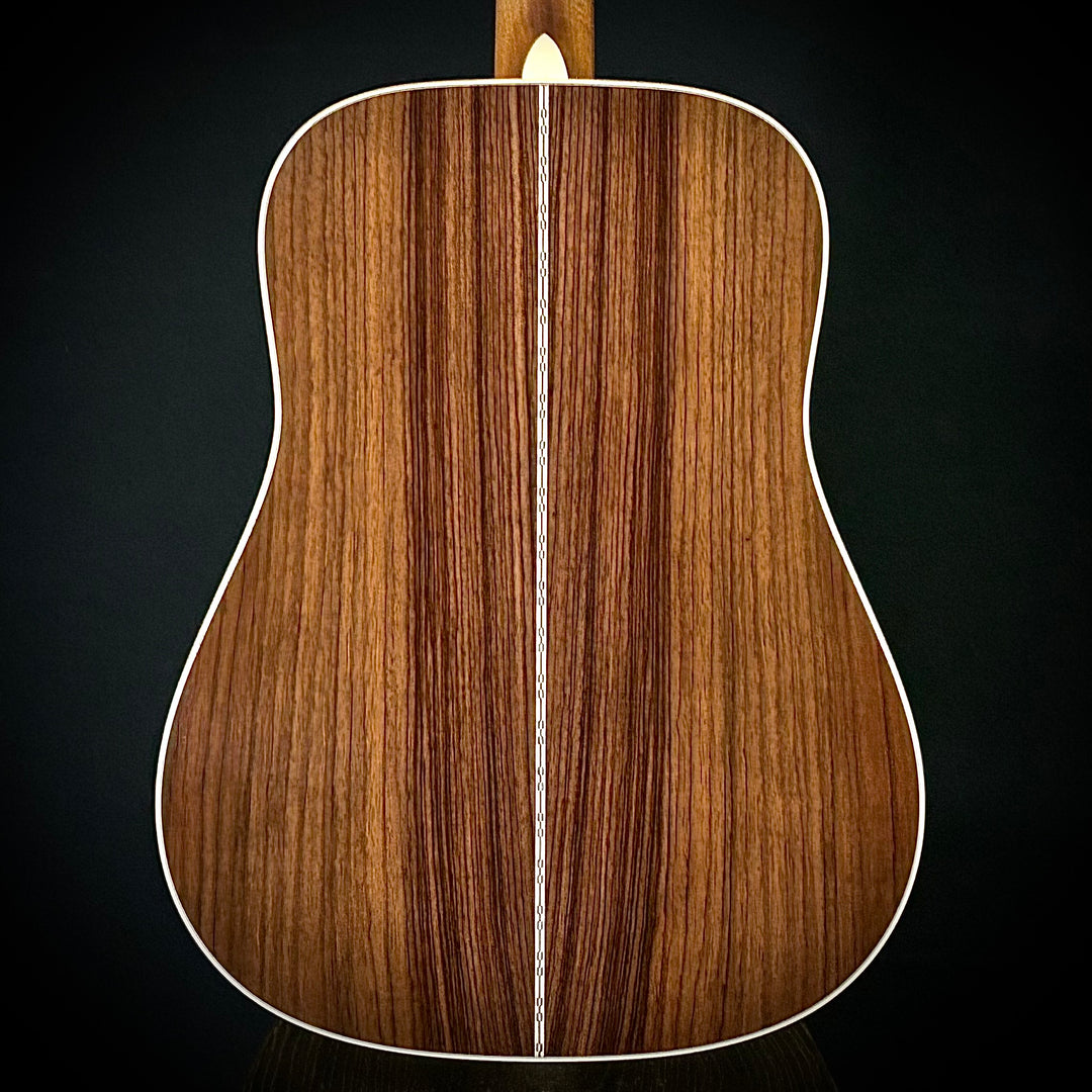 Martin D-28 - New for 2025
