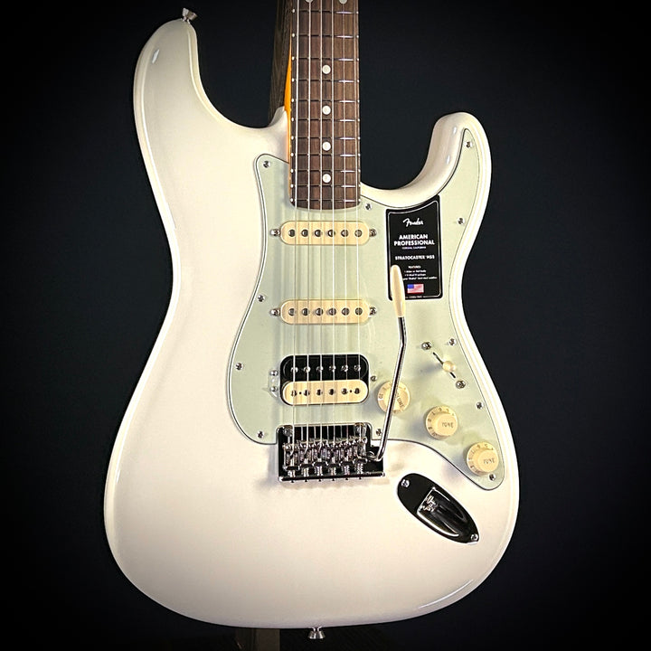 Fender American Professional Stratocaster HSS
