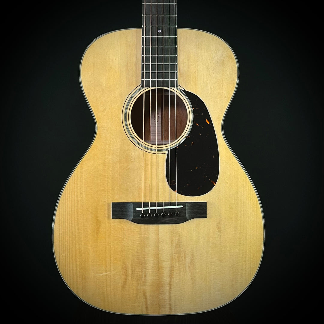 Martin Custom LTD 0-18 - Adirondack Top