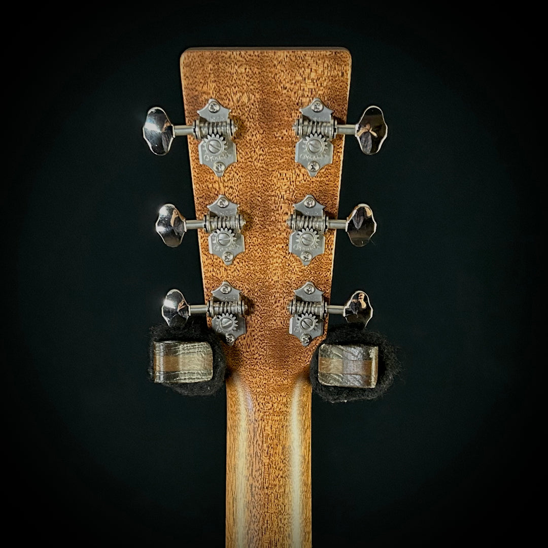 Martin CS 18 Style 0000 - Beeswing Figured Mahogany