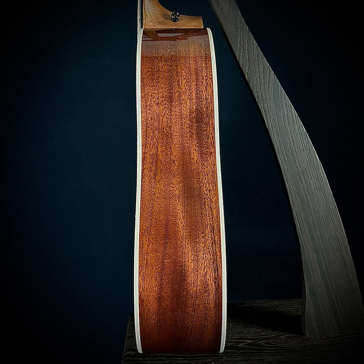 Taylor Gold Label 517E-SB