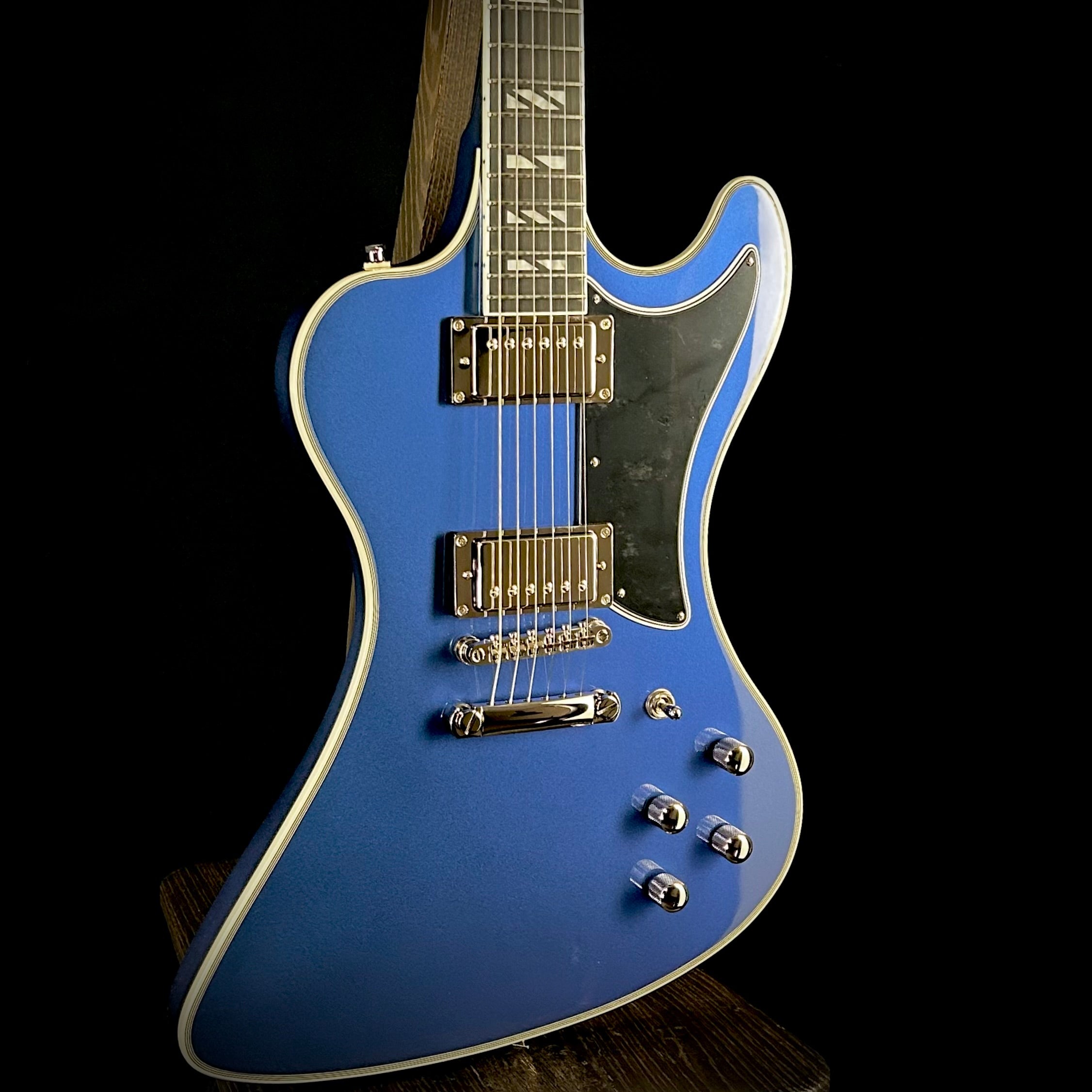 Epiphone Futura RD Custom – Music Villa MT