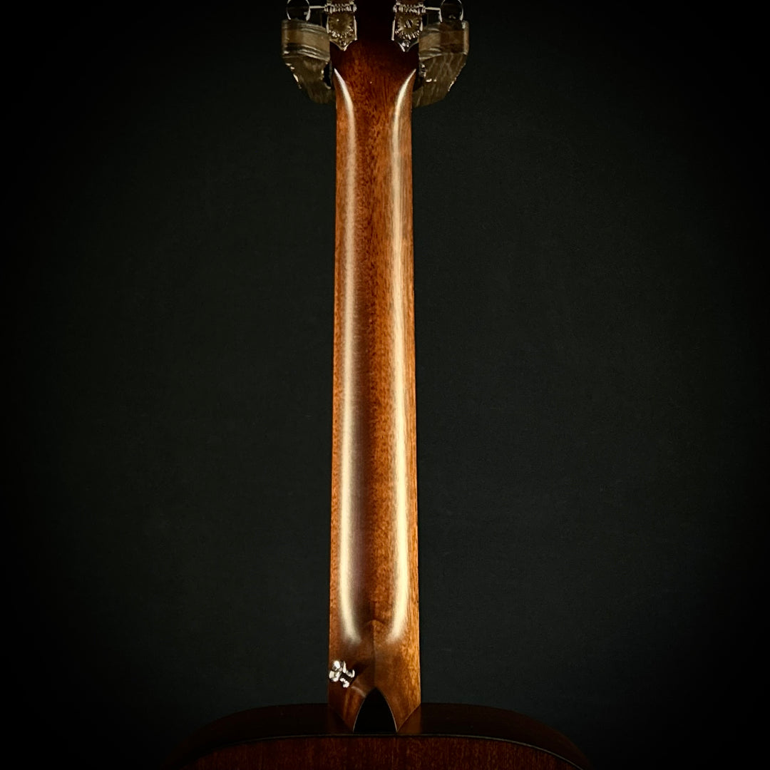 Martin 00-10E Retro - Joe Bonamassa