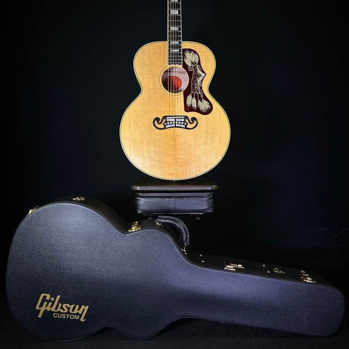 Gibson SJ-200 Montana Gold - Antique Natural