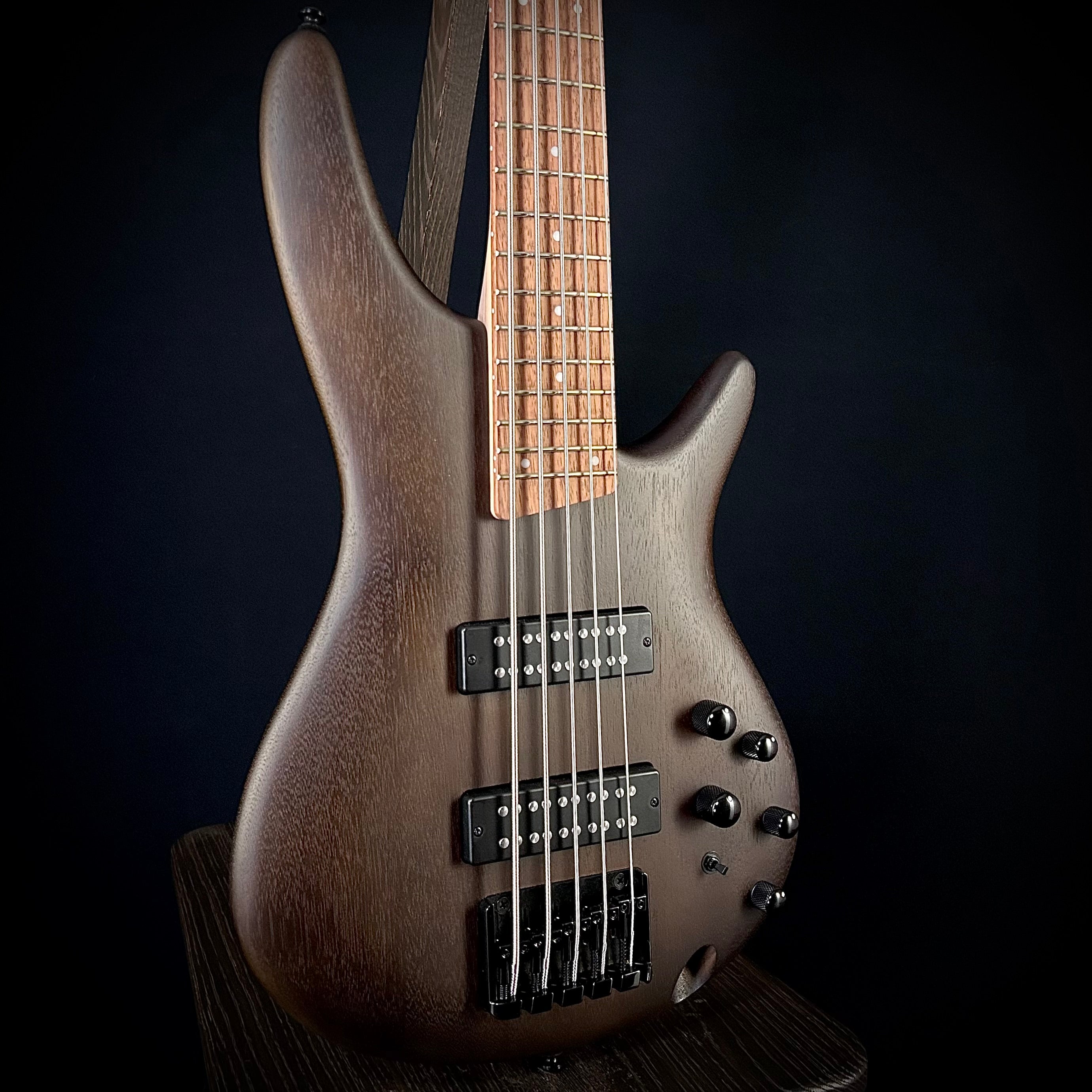 Ibanez SR305 – Music Villa MT