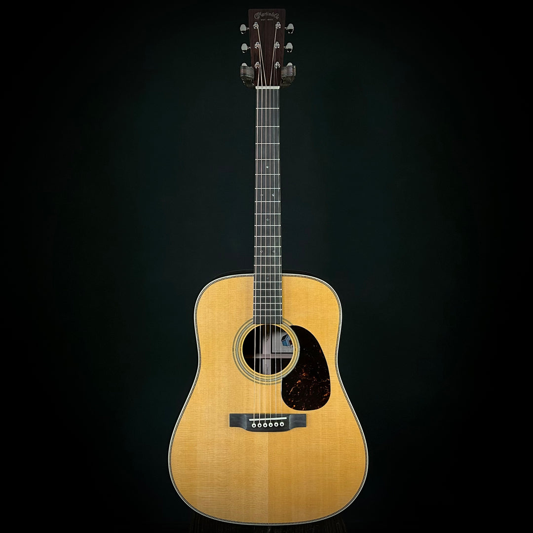 Martin D-28 Billy Strings