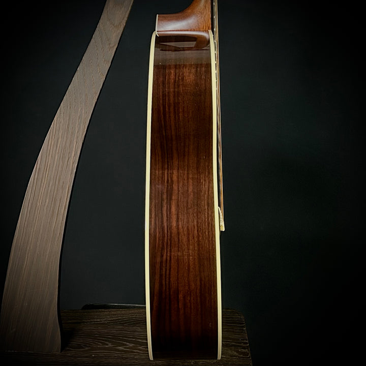 Martin OM-28 - Ambertone