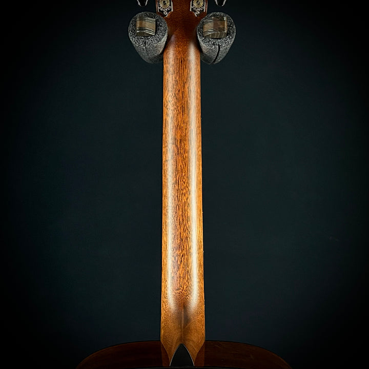 Martin D-18