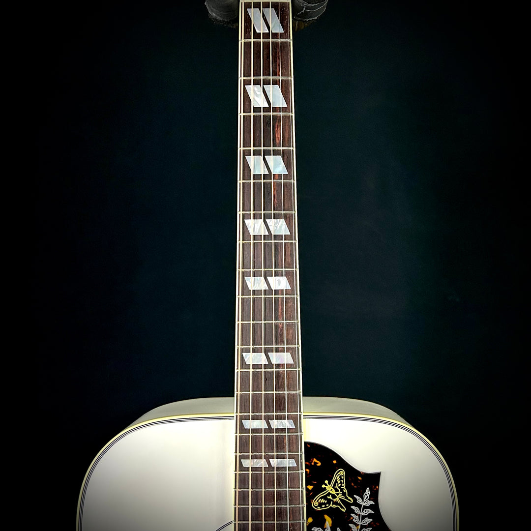 Gibson Hummingbird Maple - Alpine White Gloss
