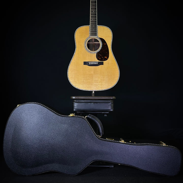 Martin D-42 - New for 2025