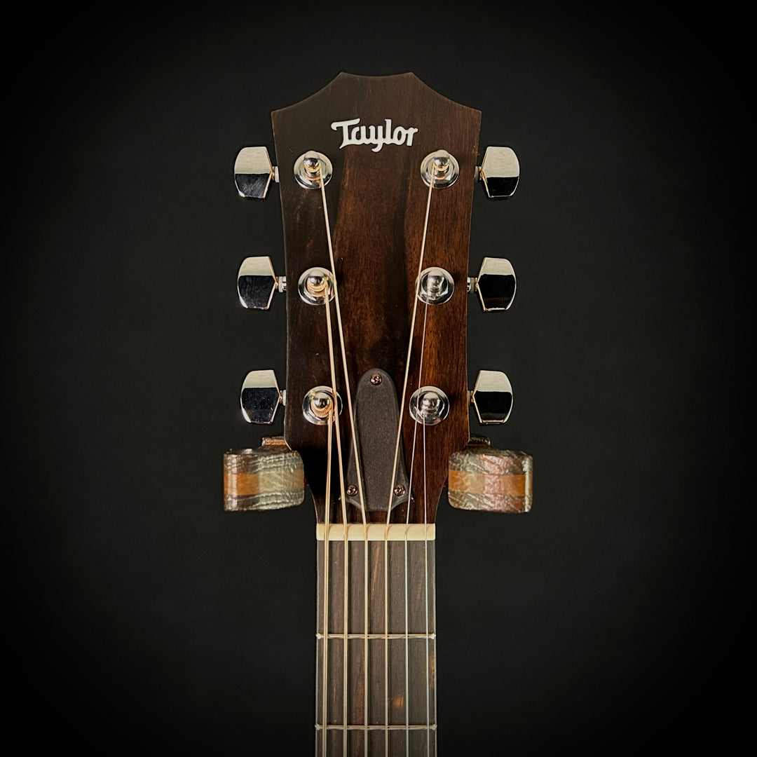 Taylor 214CE