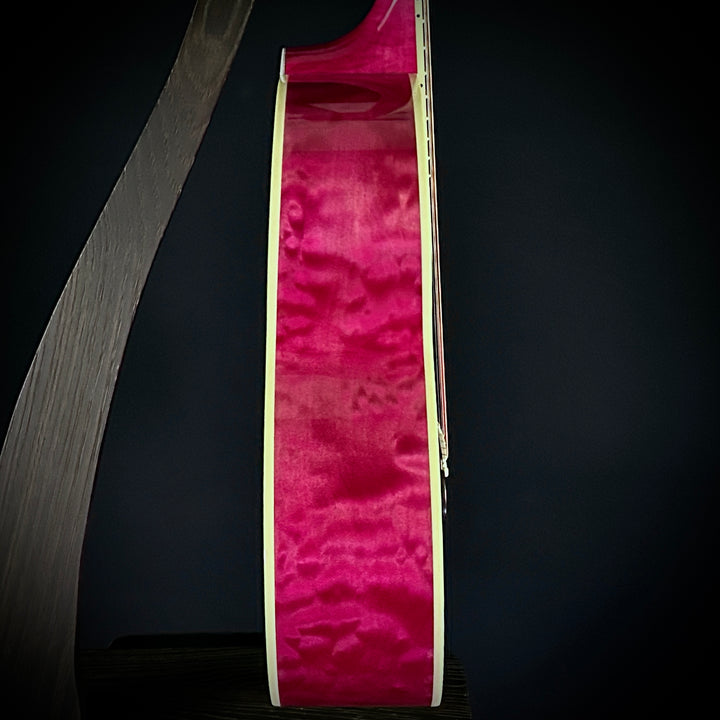 Gibson MV Custom Parlor SJ-200 - Trans Pink