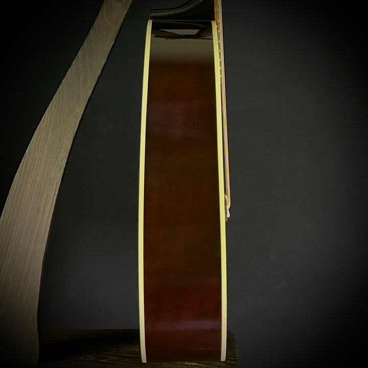 Gibson J-45 Standard - Vintage Sunburst w/ LR Baggs HiFi