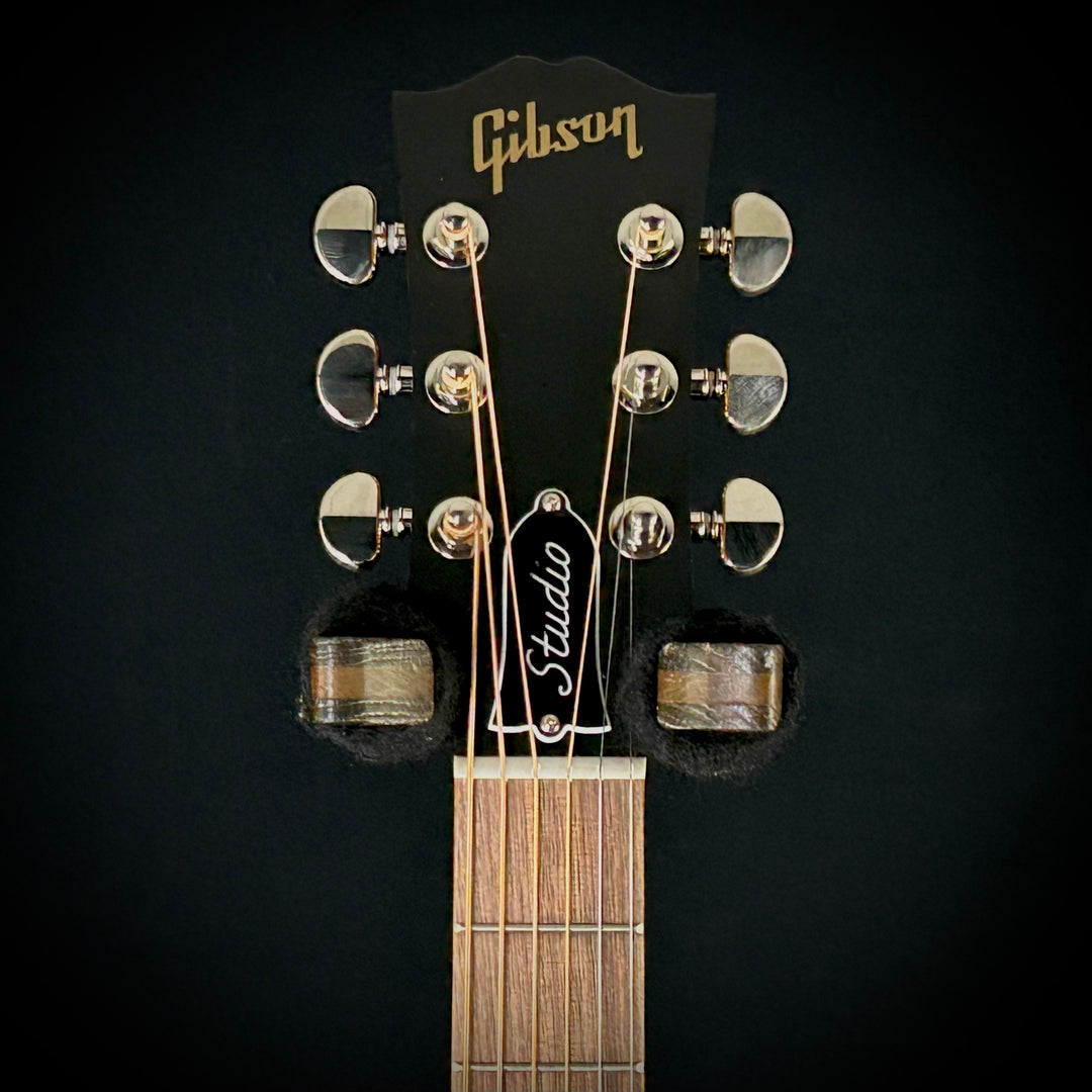 Gibson J-45 Studio - Walnut Burst
