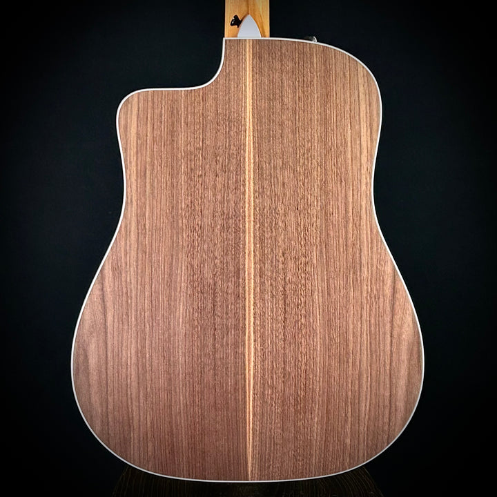 Taylor 210CE