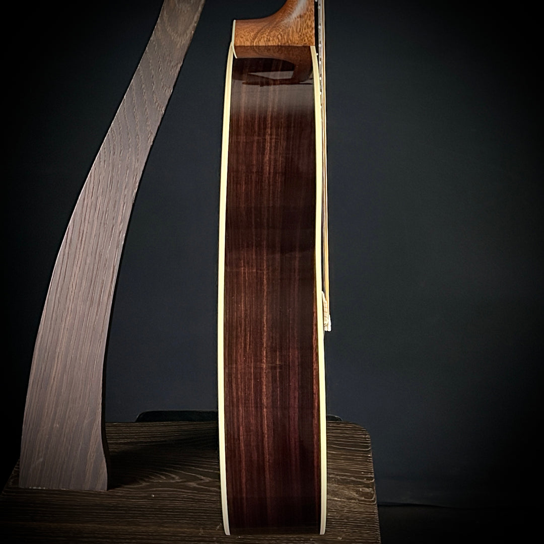 Martin M-28