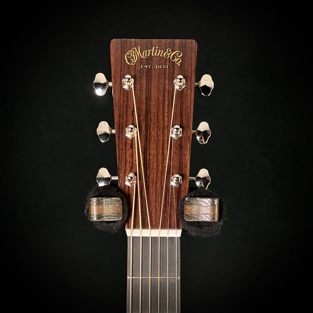 Martin Custom Shop 28 Style, Dreadnought Short Scale 1 3/4"