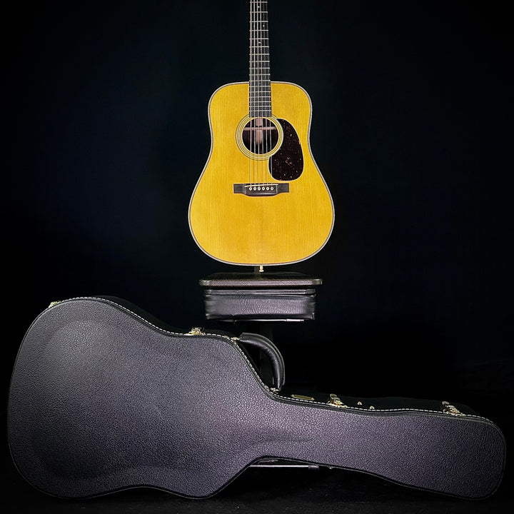 Martin Custom Shop D-28 Authentic Stage 1 Aged - Natural