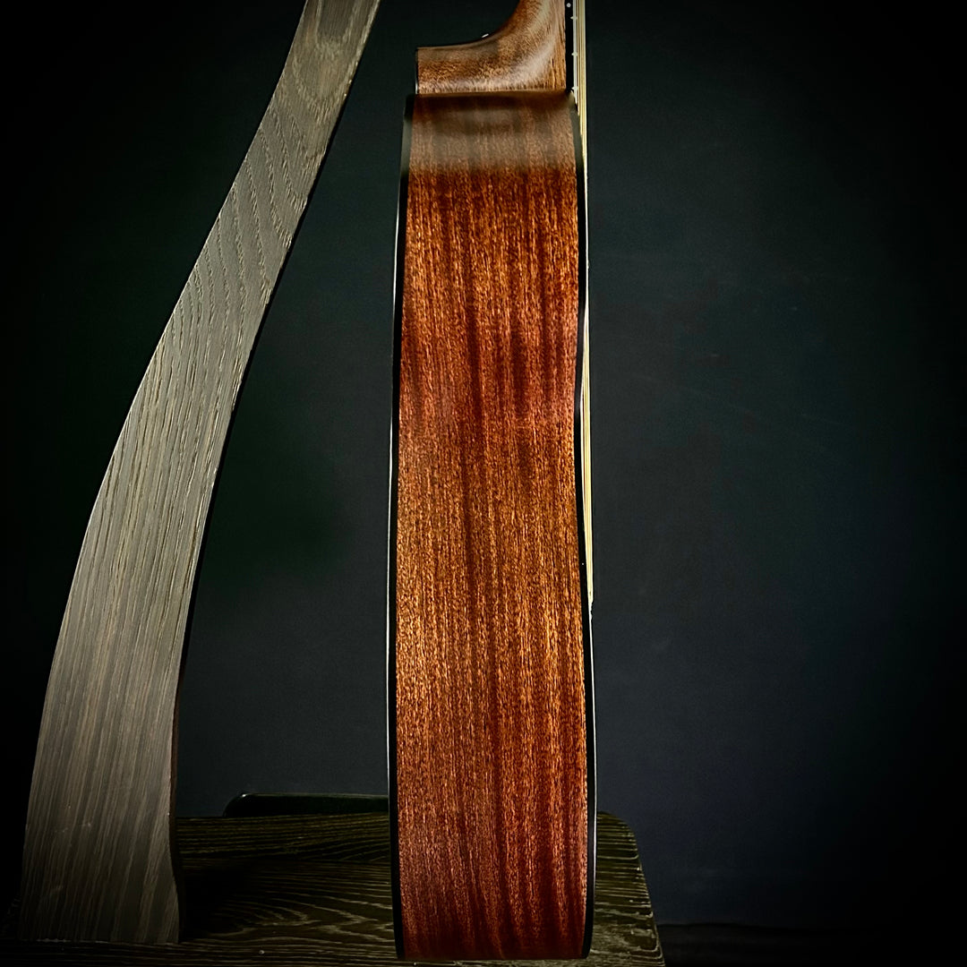 Martin 00-10E Retro - Joe Bonamassa