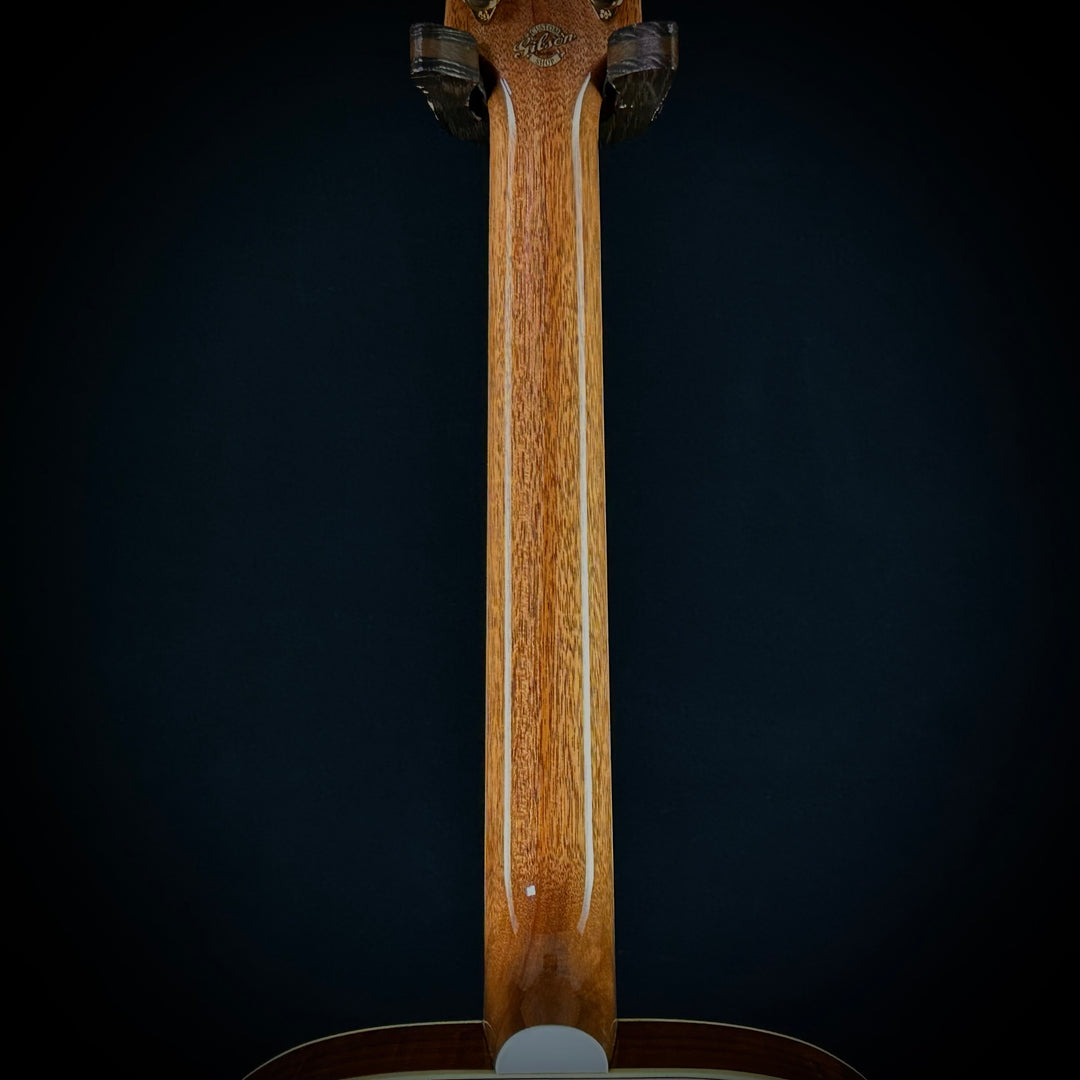 Gibson SJ-200 Elegant KOA - Honeyburst