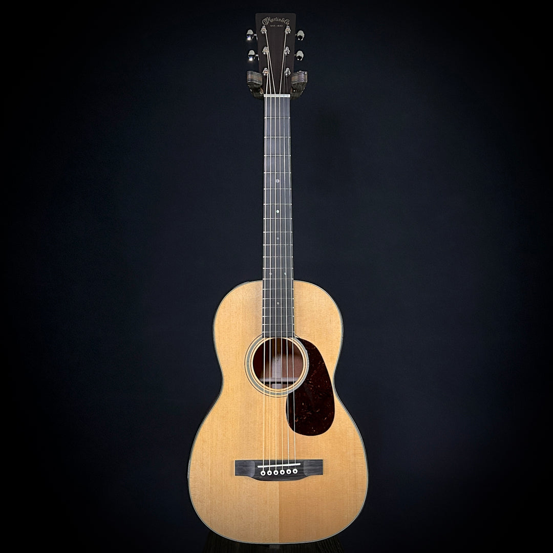 Martin Custom 18 Style - Size-2