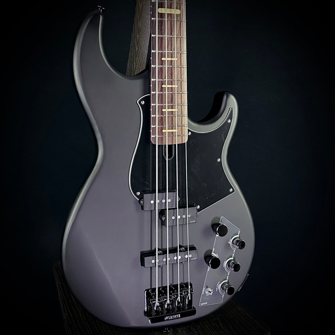 Yamaha Broadbass BB734
