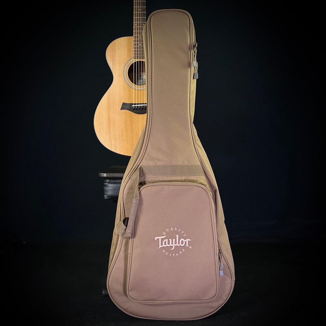 Taylor 112CE