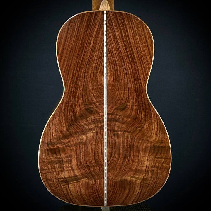 Martin Custom 28 Style, Size-2 - Wild Grain East Indian Rosewood