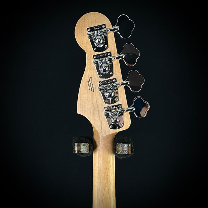 Fender Standard Precision Bass