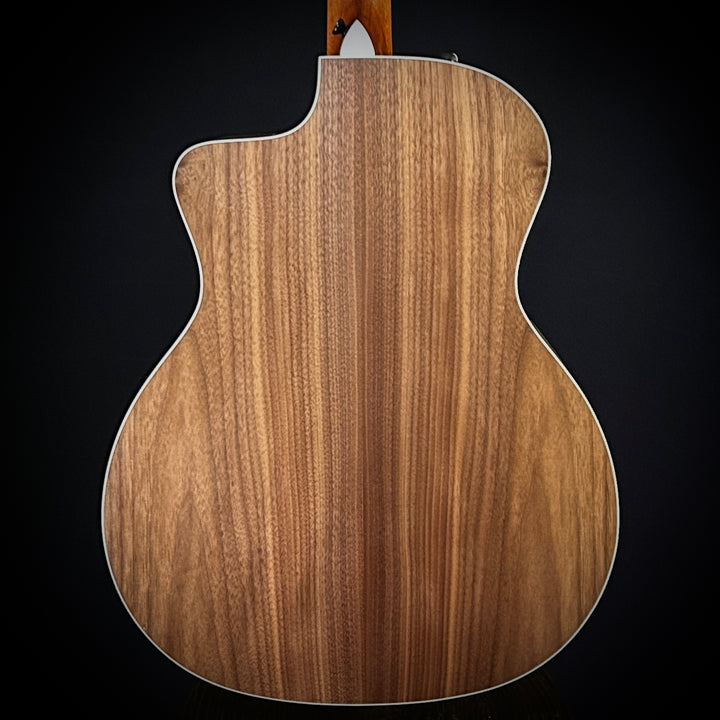 Taylor 214CE
