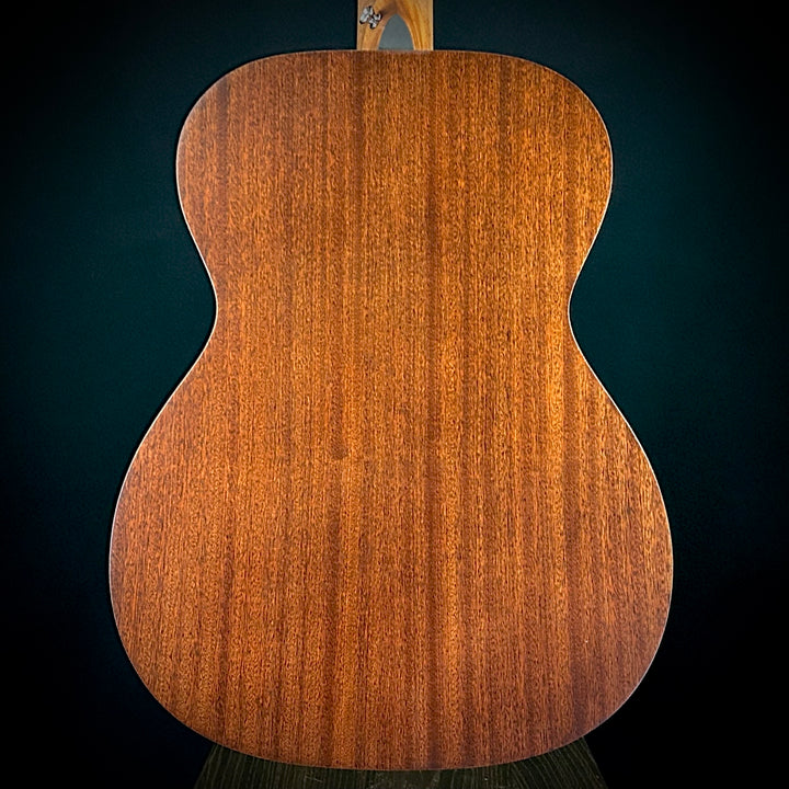 Martin 000-10E Retro