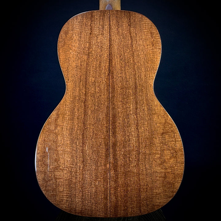 Martin Custom Shop "00" 12-Fret Nylon - Flamed Mahogany