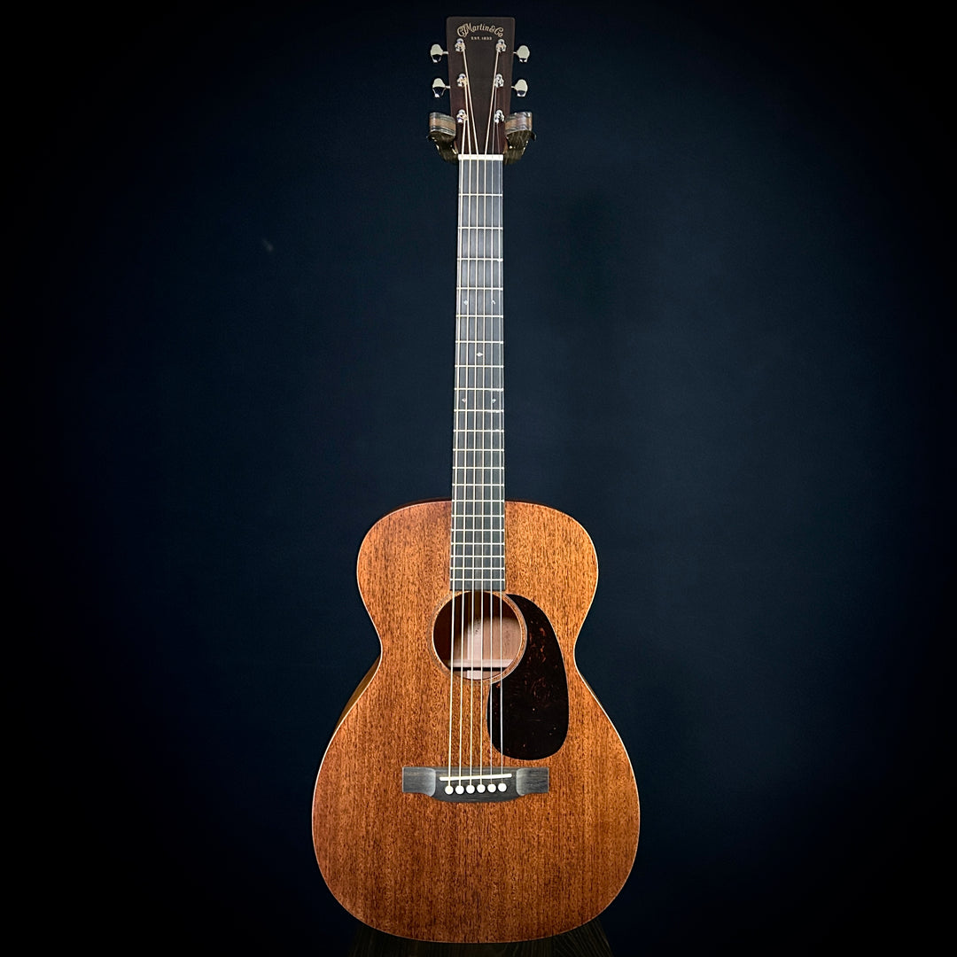 Martin 0-17