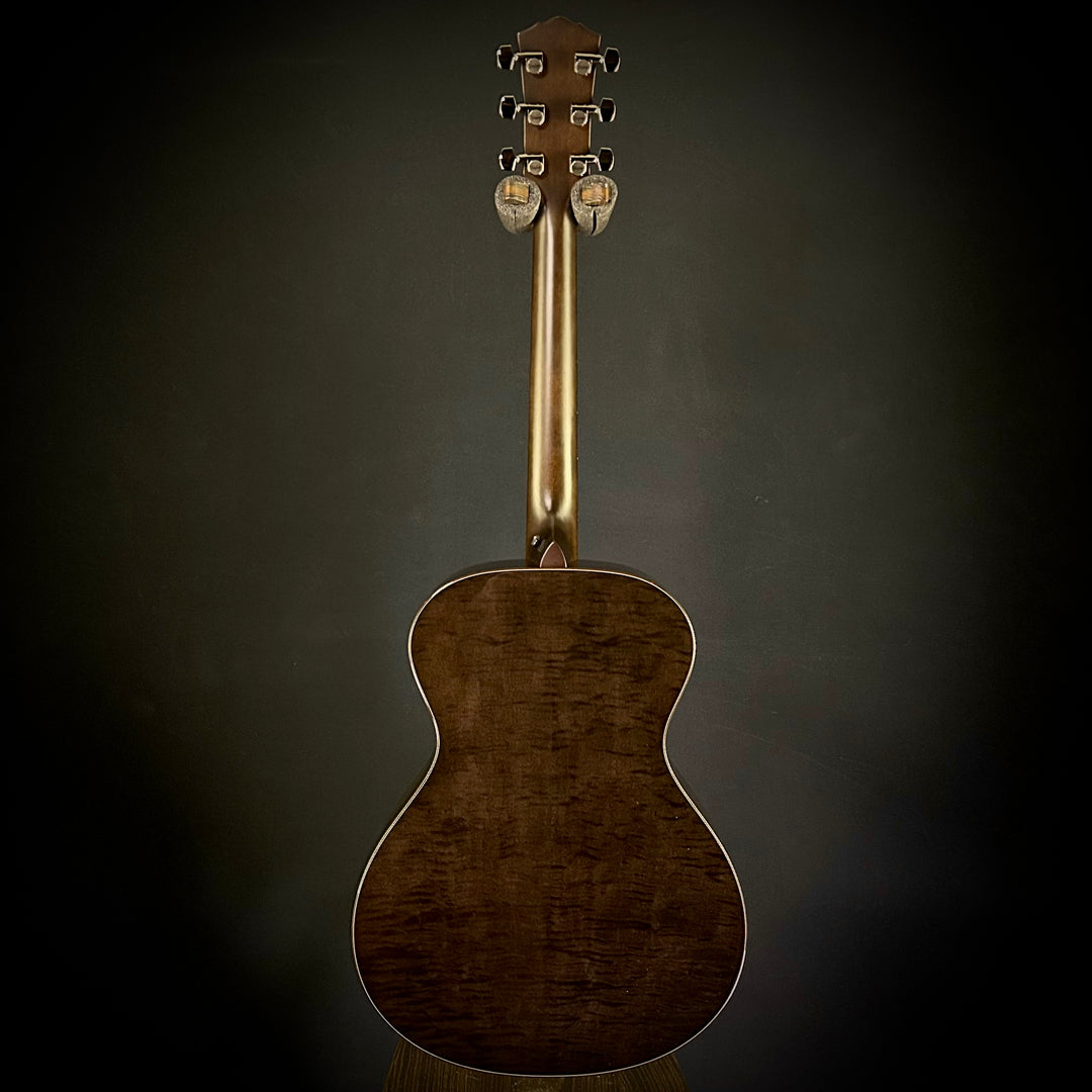 Taylor Custom Gold Label - Grand Concert