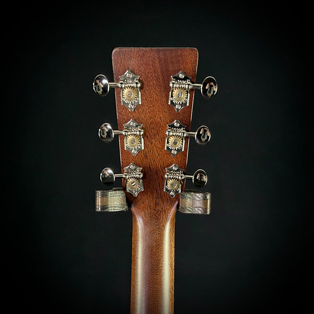 Martin 00-10E Retro - Joe Bonamassa