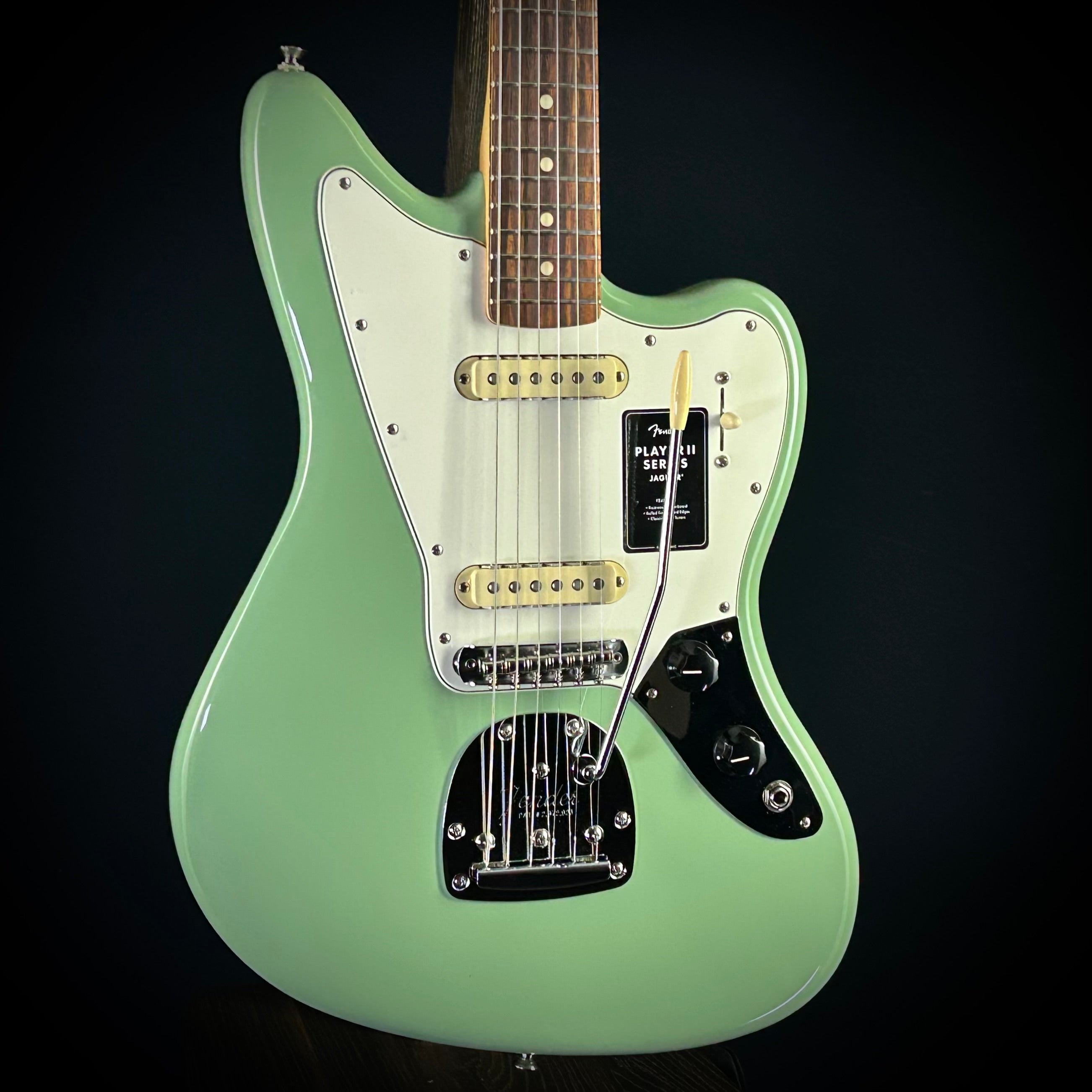 Fender Player II Jaguar – Music Villa MT