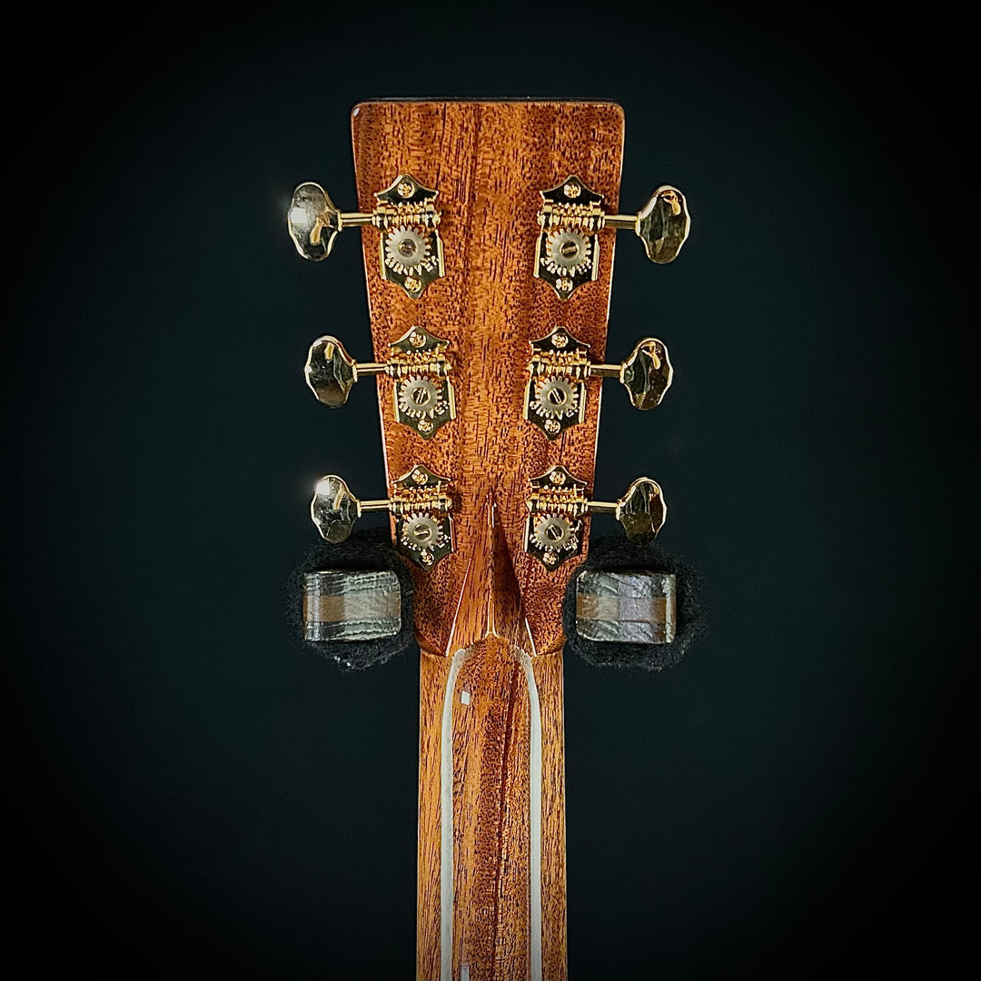 Martin 000-42 - New for 2025